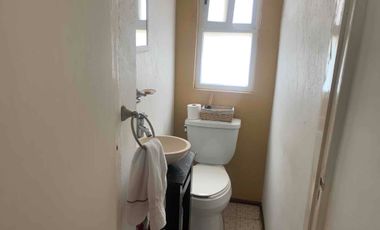 Mixcoac, casa con muy buenos espacios para remodelar