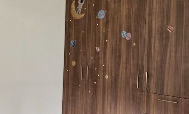 HERMOSO DEPARTAMENTO DE 2 PISOS EN TOWNHOUSES