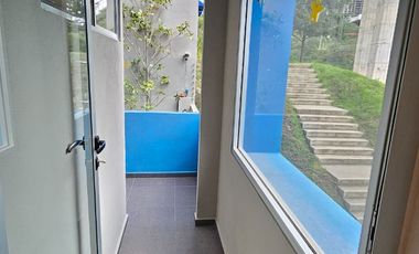 HERMOSO DEPARTAMENTO DE 2 PISOS EN TOWNHOUSES