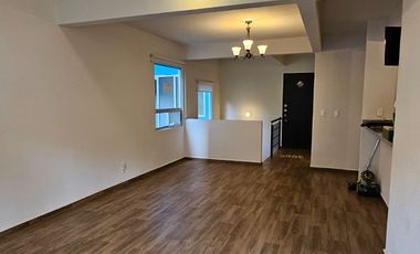 HERMOSO DEPARTAMENTO DE 2 PISOS EN TOWNHOUSES