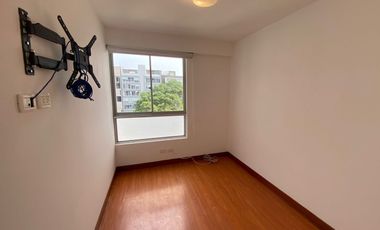 ALQUILER FLAT, A 02 CUADRAS DEL MALECON