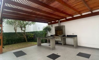 ALQUILER FLAT, A 02 CUADRAS DEL MALECON
