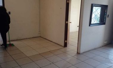 Casa en avenida, precio oferta, oportunidad única en Renca