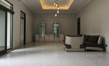 RUMAH BARU RENOVASI PERUMAHAN EXCLUSIVE TAMAN MUTIARA CIBABAT CIMAHI