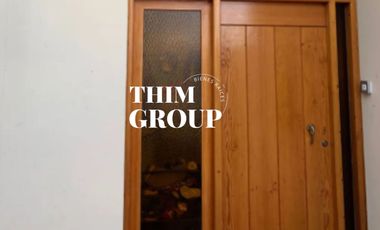 SE ARRIENDA CASA EN AMPLIO Y VERDE TERRENO EN LOS ALMENDROS
