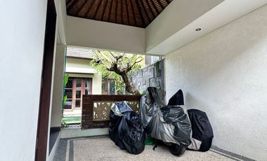 2 BEDROOMS VILLA WITH PRIVATE POOL - 5 MINUTES WALKS TO SANUR BEACH