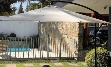 BROKER LOS DOMINICOS 4D-4B-SE-PATIO- PISCINA - QUINCHO- SERVICIO