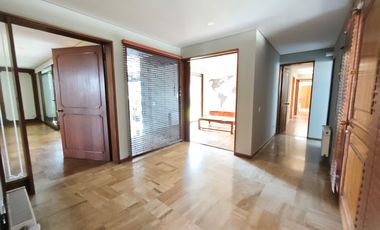 BROKER LOS DOMINICOS 4D-4B-SE-PATIO- PISCINA - QUINCHO- SERVICIO