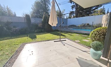 BROKER LOS DOMINICOS 4D-4B-SE-PATIO- PISCINA - QUINCHO- SERVICIO