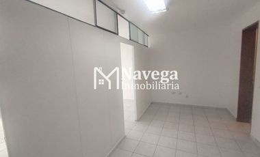 OFICINA EN VENTA EN JIRON CASTILLA EN MERCADO MAGDALENA - FRENTE AL PARQUE TUPAC AMARU