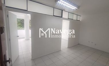 OFICINA EN VENTA EN JIRON CASTILLA EN MERCADO MAGDALENA - FRENTE AL PARQUE TUPAC AMARU