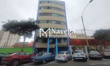 OFICINA EN VENTA EN JIRON CASTILLA EN MERCADO MAGDALENA - FRENTE AL PARQUE TUPAC AMARU