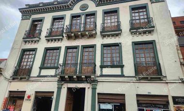 Vendo Casa - Hostal  Amoblado es Patrimonial 38 habitaciones