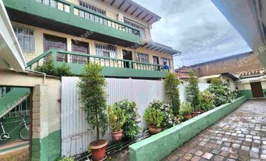 Vendo Casa - Hostal  Amoblado es Patrimonial 38 habitaciones