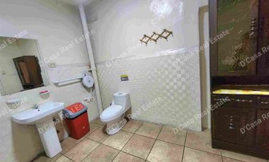 Vendo Casa - Hostal  Amoblado es Patrimonial 38 habitaciones