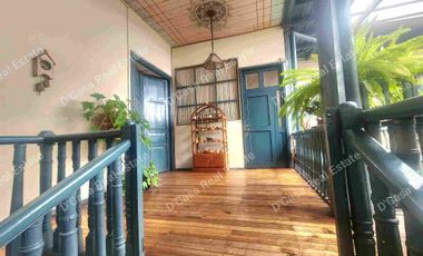 Vendo Casa - Hostal  Amoblado es Patrimonial 38 habitaciones