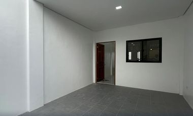 TOWNHOUSE FOR SALE IN MALIGAYA PARK SUBD. QUEZON CITY