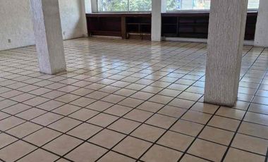 RENTA 3 PISOS COMERCIALES AV DÍAZ ORDAZ COL ACAPATZINGO CUERNAVACA MOR
