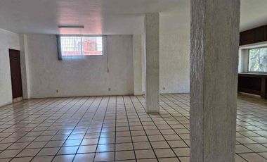 RENTA 3 PISOS COMERCIALES AV DÍAZ ORDAZ COL ACAPATZINGO CUERNAVACA MOR