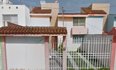 HERMOSA CASA DEN VENTA