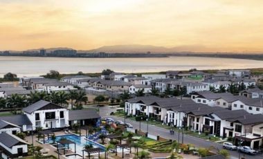 SE VENDE POTENCIAL TERRENO EN ISLA CELESTE, CIUDAD CELESTE, SAMBORONDON