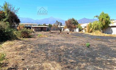 Se Venden 2 Terrenos en central área Urbana, con un total de 2.220 m2, comuna de Quilllota