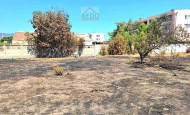 Se Venden 2 Terrenos en central área Urbana, con un total de 2.220 m2, comuna de Quilllota