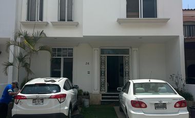 CASA EN VENTA EN GUADALUPE
