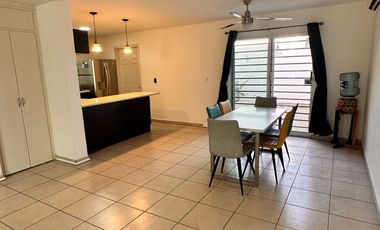 SE RENTA Casa en renta en Banus