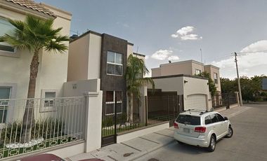 VENTA DE CASA GRANDE EN ORQUIDEAS, COL. SN FRANCISCO, PEDRO MEOQUI, CHIHUAHUA