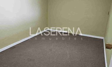 oportunidad de inversión venta de casa amplia . 4 vehículos .