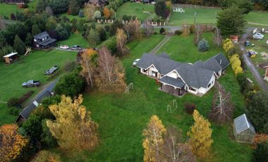 Parcela con Casa de 5D y 4B en Lomas de Pilauco, Osorno – Región de Los Lagos