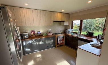 Parcela con Casa de 5D y 4B en Lomas de Pilauco, Osorno – Región de Los Lagos