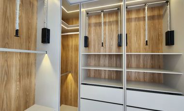 En Venta Casa de lujo en Challuabamba Cuenca – Urbanización privada