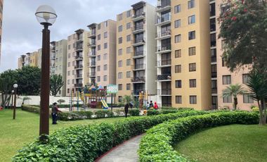 Venta De Amplio Departamento En Condominio