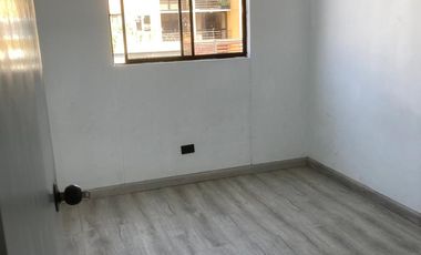 Venta De Amplio Departamento En Condominio