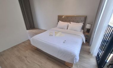 RUMAH 2 LANTAI, SIAP HUNI, DENGAN PRIVATE POOL 10 MENIT KE KAMPUS UGM JOGJA