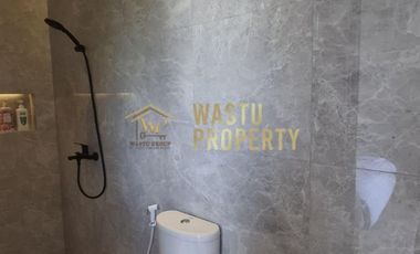 RUMAH 2 LANTAI, SIAP HUNI, DENGAN PRIVATE POOL 10 MENIT KE KAMPUS UGM JOGJA