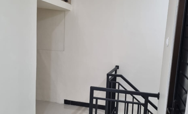 Dijual Rumah 2,5 Lantai di Taman Kenari Nusantara – Siap Huni, SHM