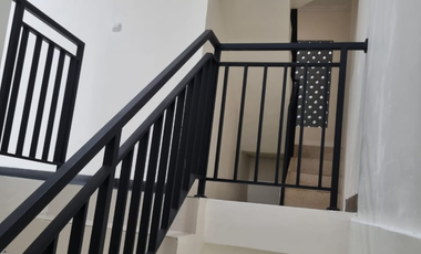 Dijual Rumah 2,5 Lantai di Taman Kenari Nusantara – Siap Huni, SHM
