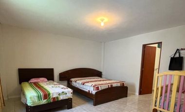 CASA EN VENTA PARA INVERSIÓN EN LUNAHUANA!