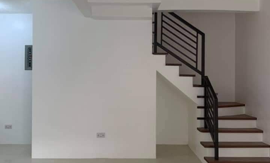 FOR SALE: 2 Storey Single Attached Townhouse located at Multinational Village, Brgy. Moonwalk, Parañaque City