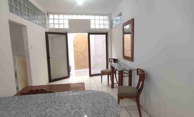 Alquilo Suite semiamoblada dos ambientes
