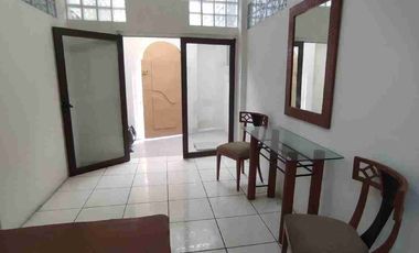 Alquilo Suite semiamoblada dos ambientes