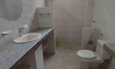 Alquilo Suite semiamoblada dos ambientes