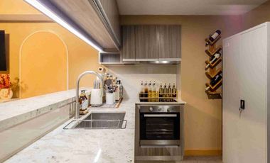 For Lease & For Sale: 2-BR Unit in Park McKinley West