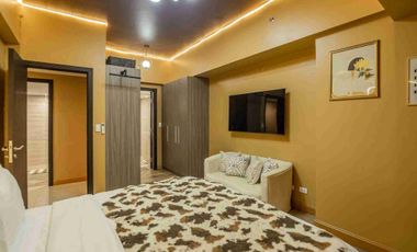 For Lease & For Sale: 2-BR Unit in Park McKinley West
