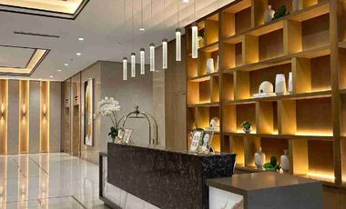 For Lease & For Sale: 2-BR Unit in Park McKinley West