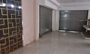 LOCAL COMERCIAL EN RENTA, AV. ALEJANDRO CASTRO B.