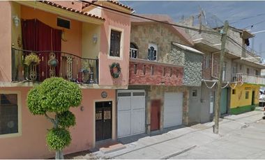 TTL (EMB) CASA EN VENTA DE CONTADO EN ROMITA CENTRO GTO